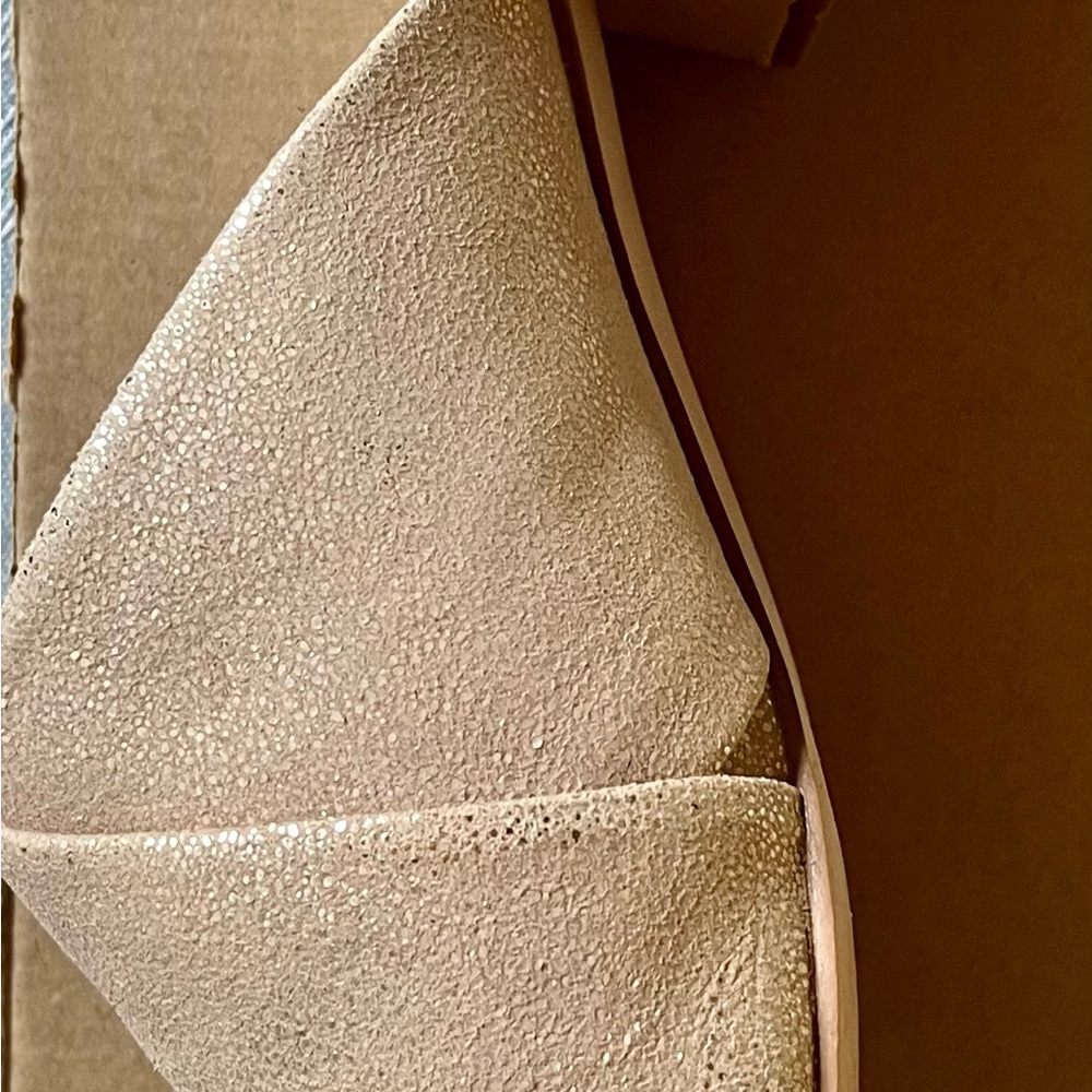 Clarks sandals - Picture 2 of 6
